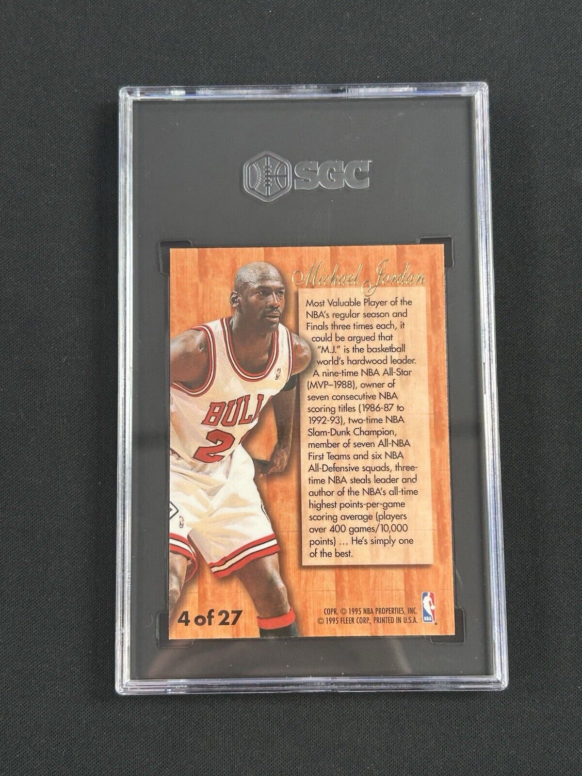 1995 Flair Hardwood Leaders #4 Michael Jordan SGC 7