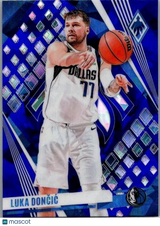 2023-24 Panini Phoenix - #157 Luka Dončić Blue Ice