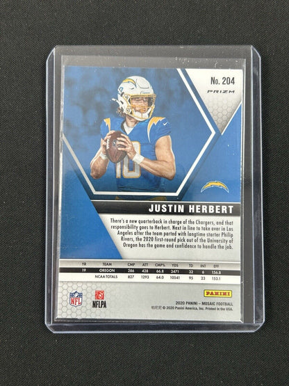 2020 Panini Mosaic Green Prizm #204 Justin Herbert