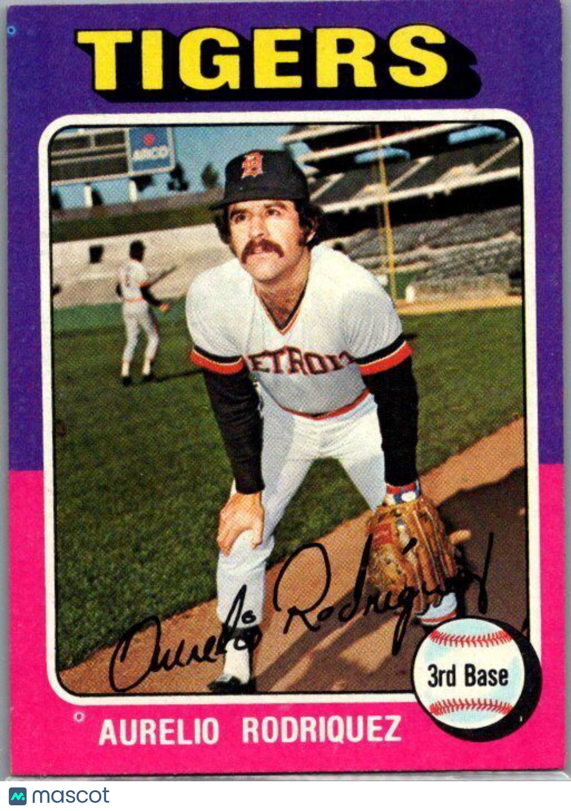 1975 Topps #221 Aurelio Rodriguez