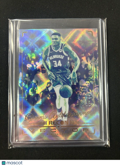 2023-24 Panini Recon Giannis Antetokounmpo Vector Effect Parallel #04/25 Bucks