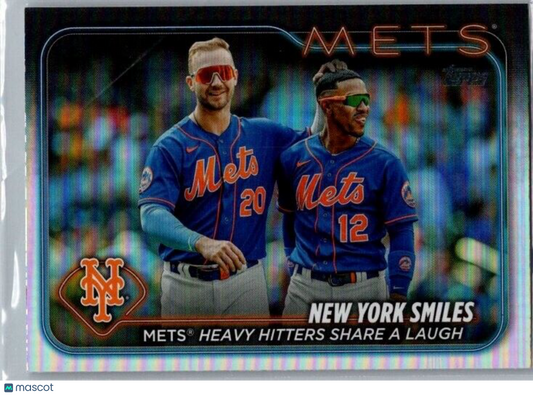 2024 Topps New York Smiles: Mets Heavy Hitters Share a Laugh #38 Rainbow Foil