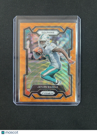 2023 Panini Prizm - Orange Wave Prizm #185 Jaylen Waddle /60