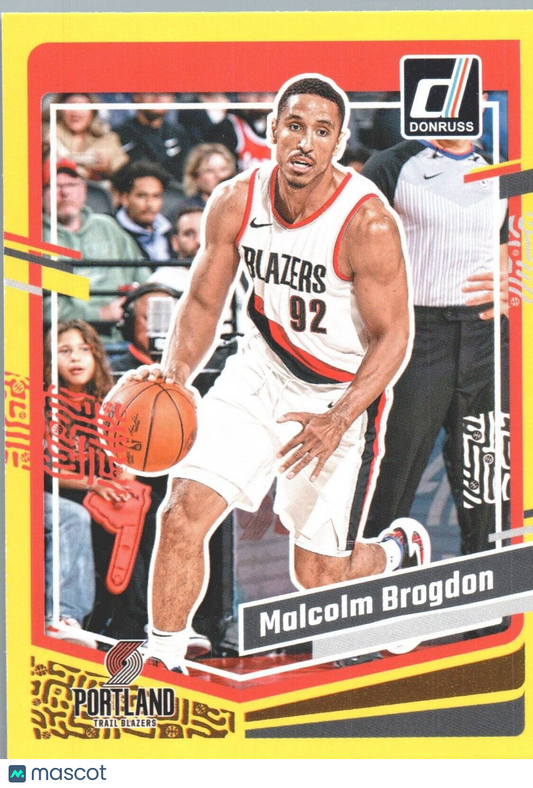 2023-24 Panini Donruss - #17 Malcolm Brogdon