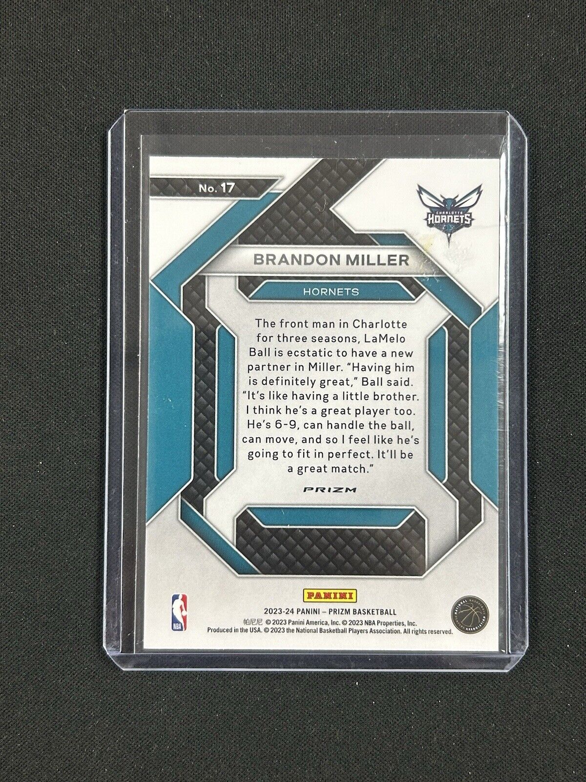 2023-24 Panini Prizm - Emergent Green Prizm #17 Brandon Miller (RC)